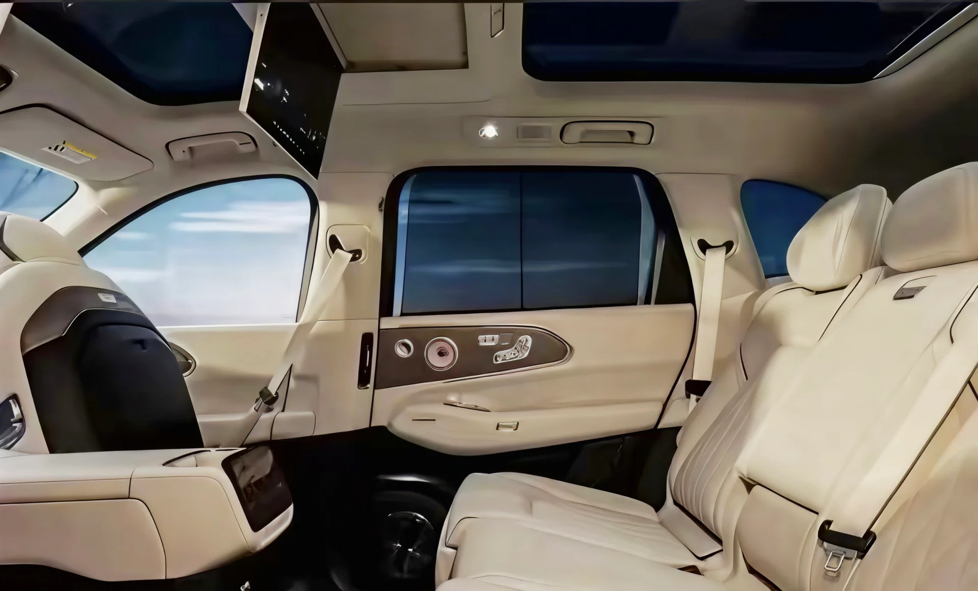 Zeekr 8X interior detail 3